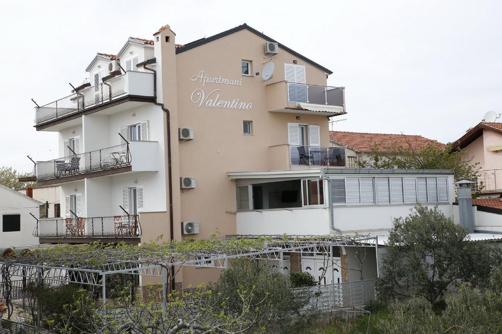 Apartments Valentino โวดีเซ ภายนอก รูปภาพ