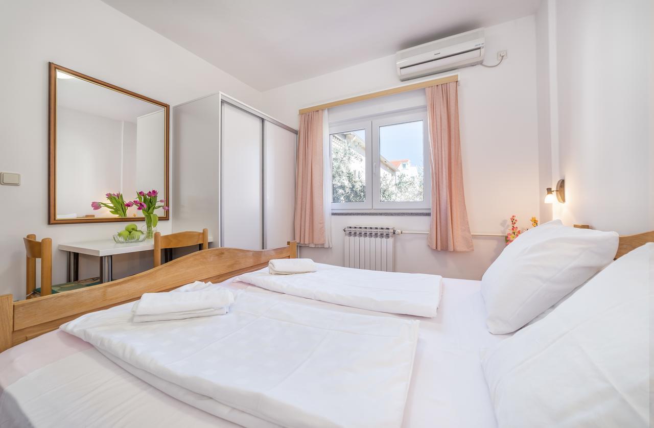 Apartments Valentino โวดีเซ ภายนอก รูปภาพ